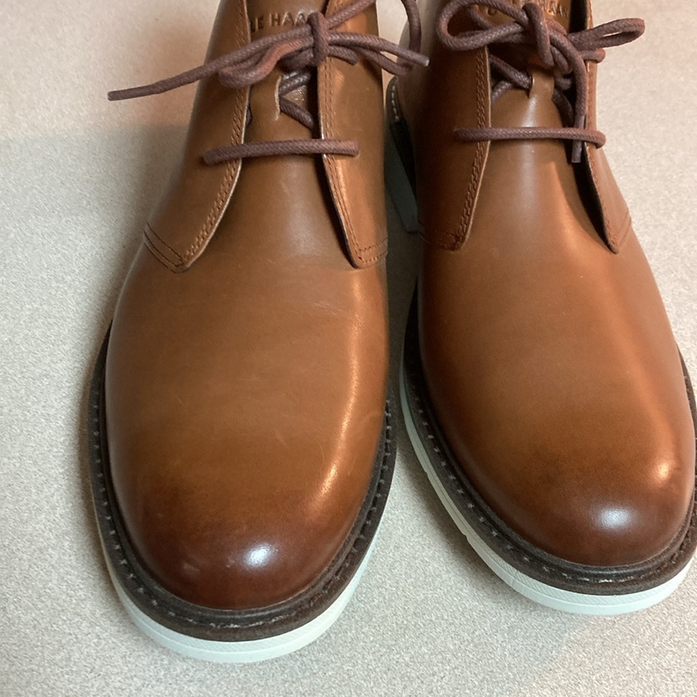 Cole Haan Men's Tan High Top shoes; size 9.5M - Picture 5 of 8